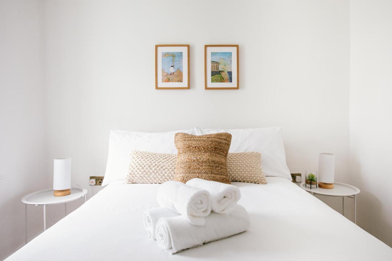 Cosy Period Cottage 2Min Walk To The Beach Portrush Zewnętrze zdjęcie