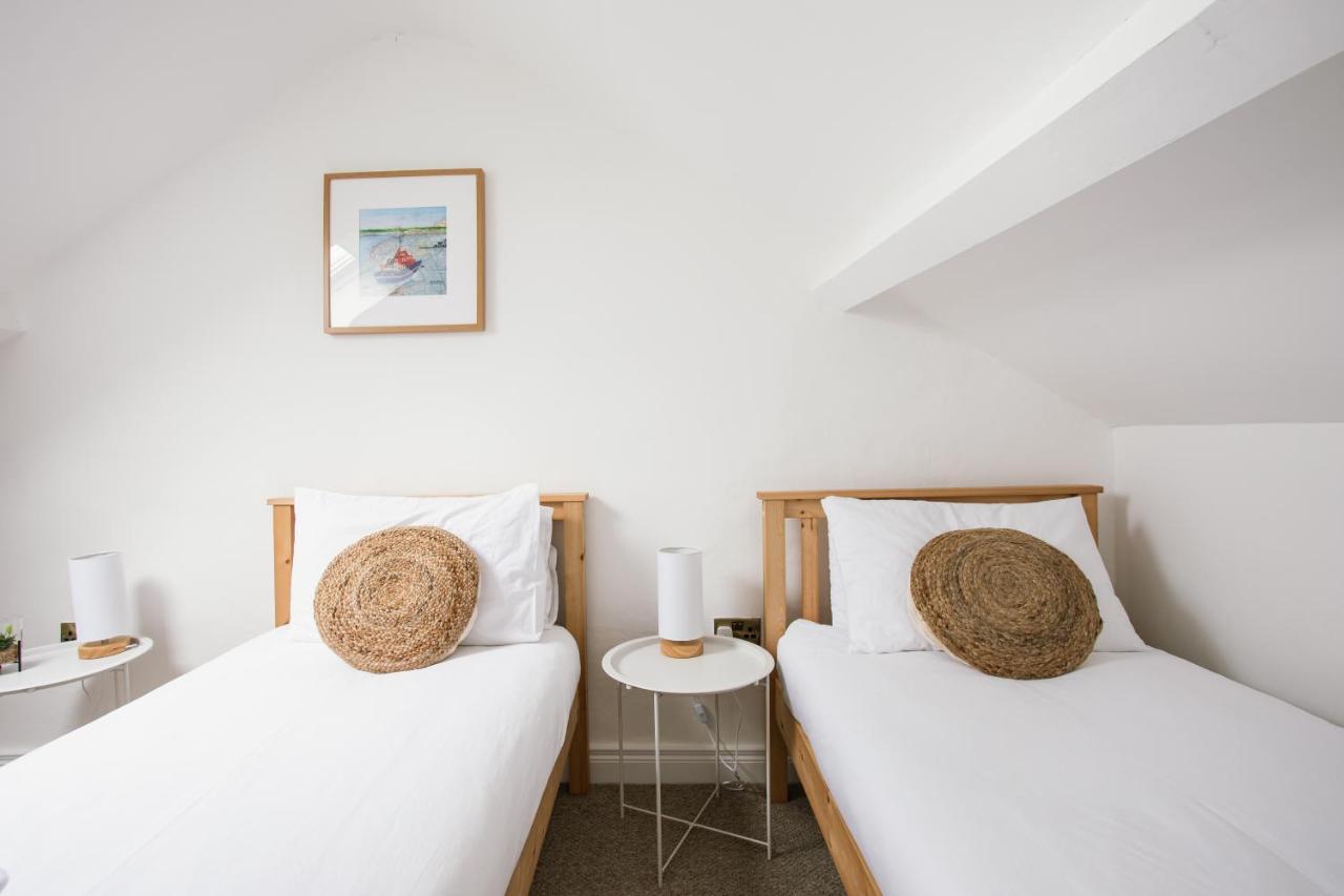 Cosy Period Cottage 2Min Walk To The Beach Portrush Zewnętrze zdjęcie