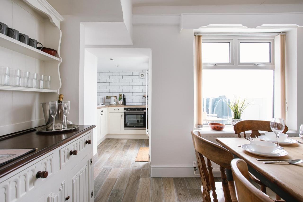 Cosy Period Cottage 2Min Walk To The Beach Portrush Zewnętrze zdjęcie