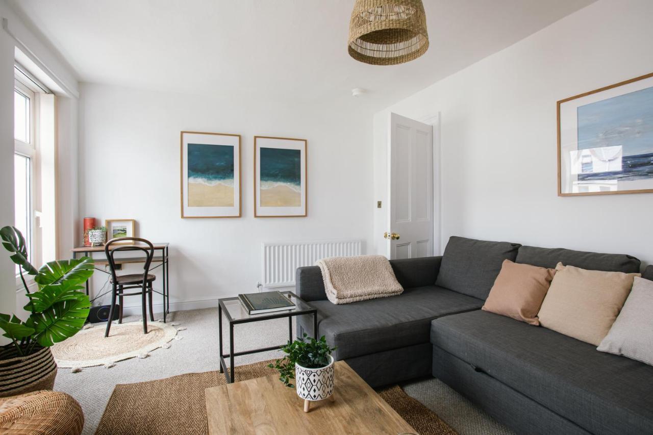 Cosy Period Cottage 2Min Walk To The Beach Portrush Zewnętrze zdjęcie