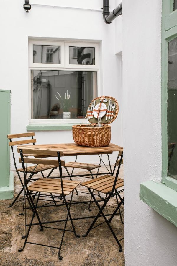 Cosy Period Cottage 2Min Walk To The Beach Portrush Zewnętrze zdjęcie